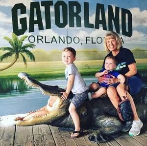 Meet your Posher, Sandy